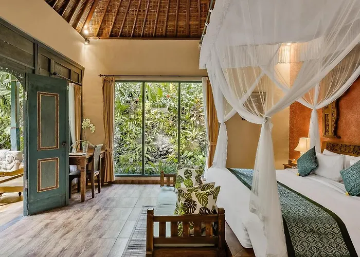 Villa Teja Lokha *